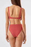 MRS_REMY_BIKINI_BOSSA_02
