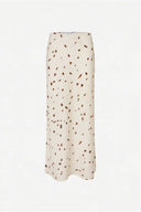 Falda Saagneta - Stray